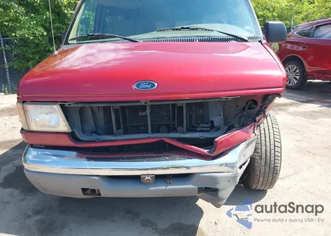 2000 Ford E-150 Recreational из США, поврежденный, VIN 1FDRE14L5YHB24874